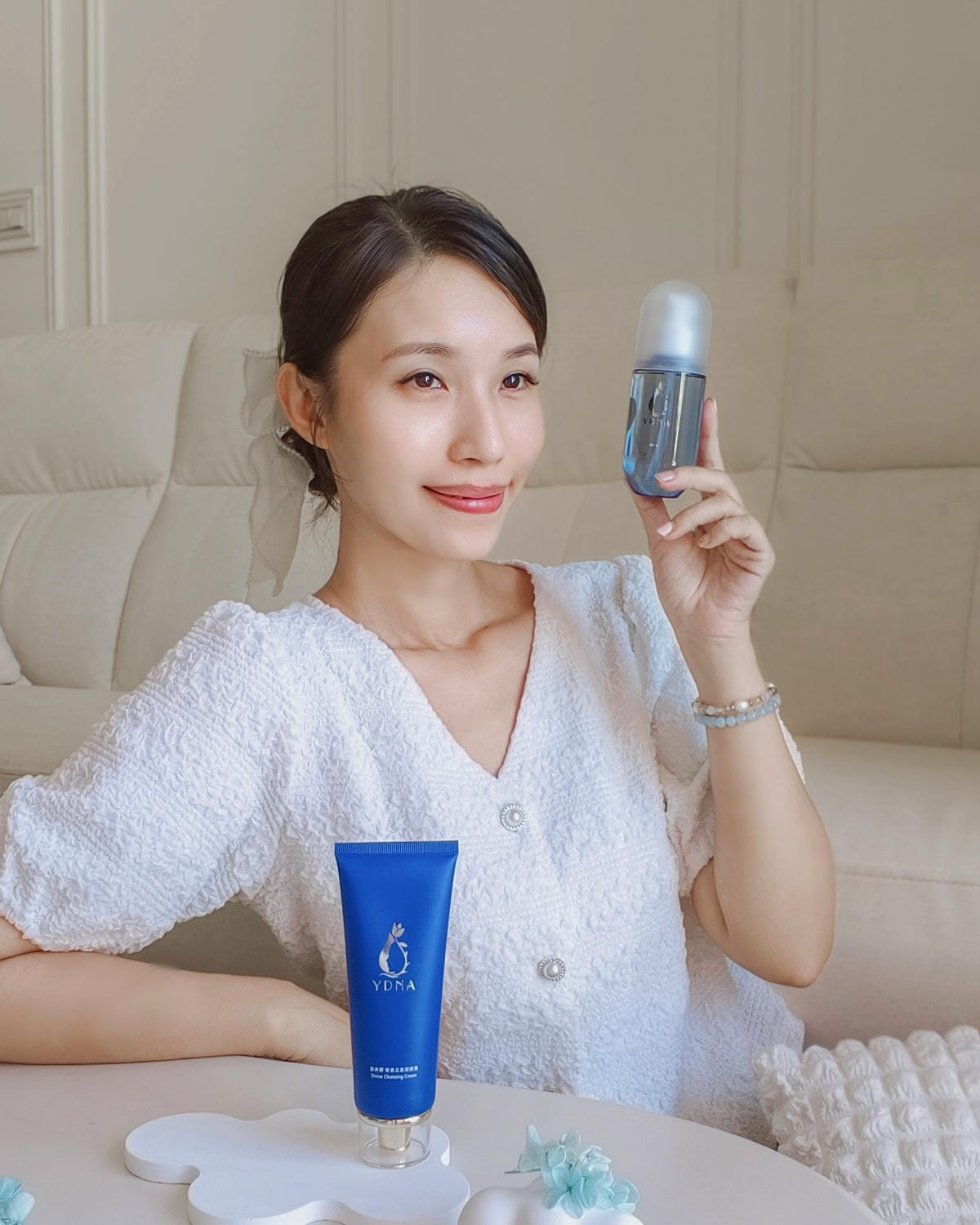 MIT臉部保養品分享 雅典娜YDNA 雅典娜青春之泉潔顏霜生命之水保濕修護液 保濕保養品開箱2.jpg MIT臉部保養品分享 雅典娜YDNA 雅典娜青春之泉潔顏霜生命之水保濕修護液 保濕保養品開箱2.jpg