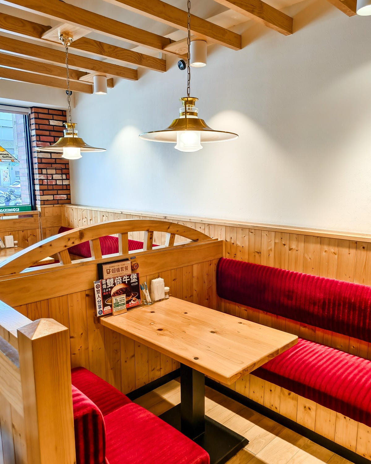 台南親子友善餐廳 客美多咖啡台南小北店 放鬆享用午餐 附兒童遊戲區11.jpg 台南親子友善餐廳 客美多咖啡台南小北店 放鬆享用午餐 附兒童遊戲區11.jpg