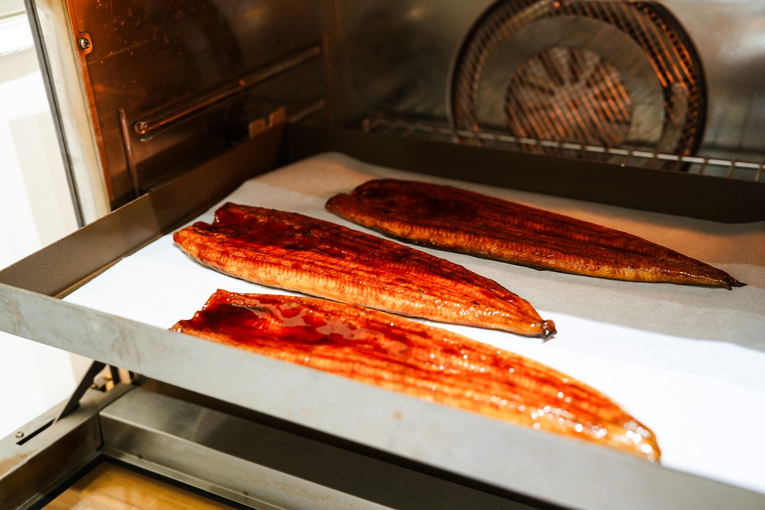 網購日式蒲燒鰻開箱|祐全蒲燒鰻魚禮盒 真空包裝送禮自用都適合 鰻魚飯 玉子燒簡單做 - 第6張圖 網購日式蒲燒鰻開箱|祐全蒲燒鰻魚禮盒 真空包裝送禮自用都適合 鰻魚飯 玉子燒簡單做