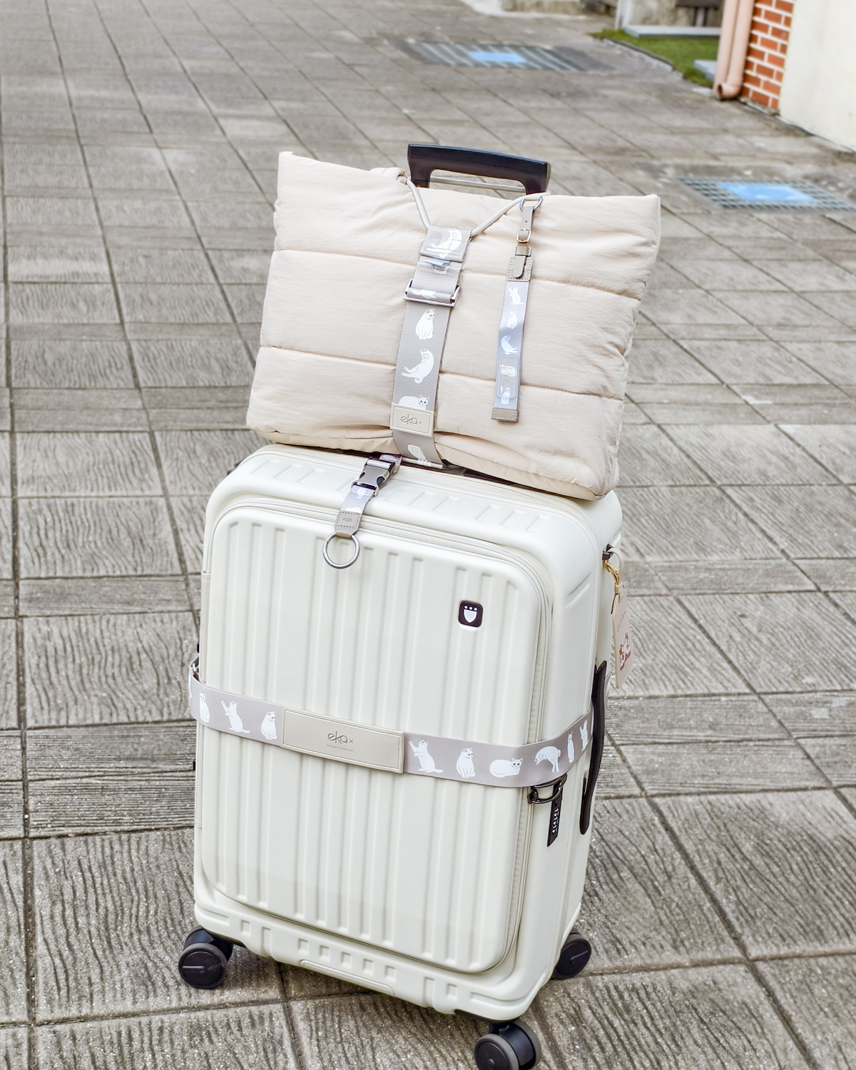 行李配件推薦|實測好用的ekax行李束帶 固定帶 行李織帶掛環 行李飄帶 百搭雲朵托特包 旅行必備好物一次打包 - 第27張圖 行李配件推薦|實測好用的ekax行李束帶 固定帶 行李織帶掛環 行李飄帶 百搭雲朵托特包 旅行必備好物一次打包