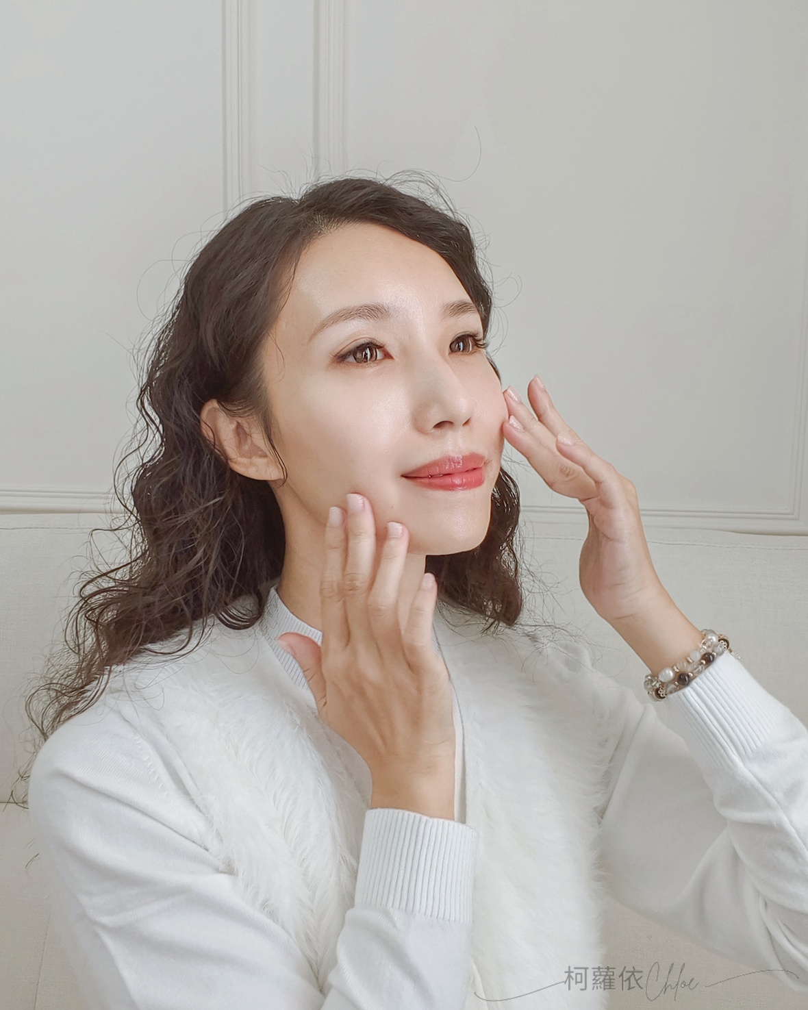 頂級保養推薦|康倪CONI 鑽彩綻光禮盒組 聖誕新品開箱 三步驟打造鑽石般光澤肌 - 第28張圖 頂級保養推薦|康倪CONI 鑽彩綻光禮盒組 聖誕新品開箱 三步驟打造鑽石般光澤肌