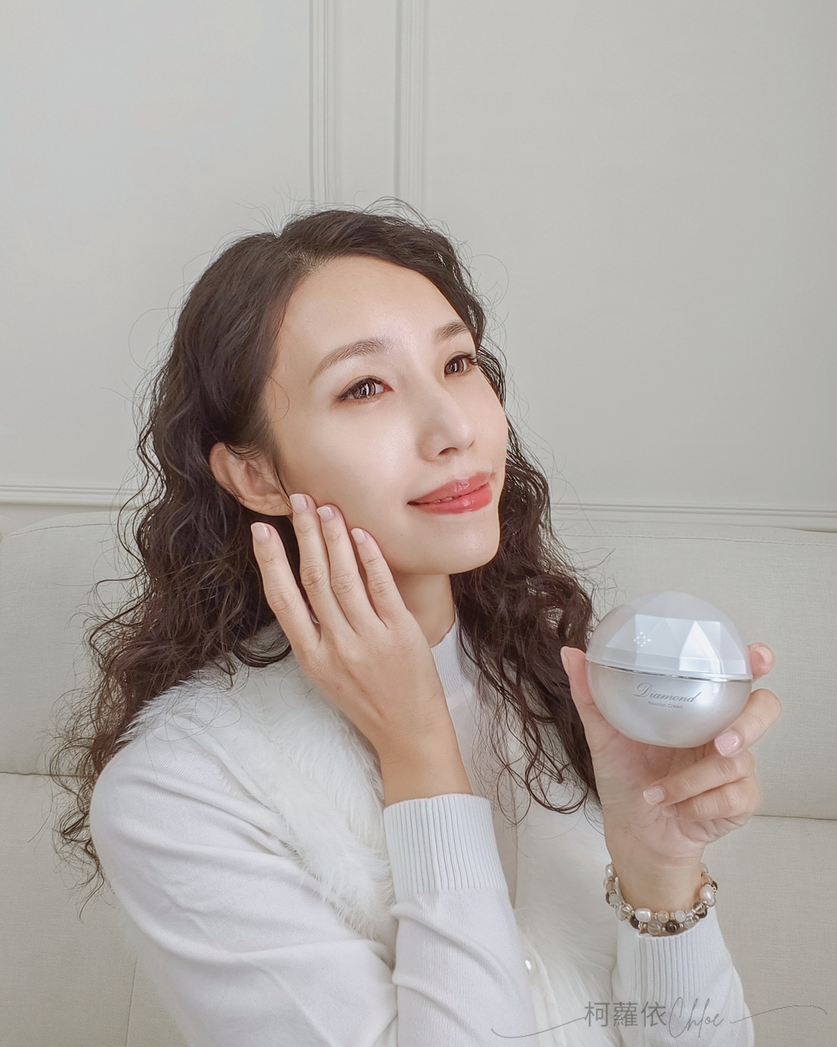 頂級保養推薦｜康倪CONI 鑽彩綻光禮盒組 聖誕新品開箱 三步驟打造鑽石般光澤肌