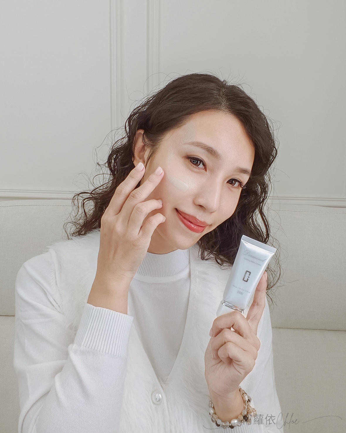 頂級保養推薦|康倪CONI 鑽彩綻光禮盒組 聖誕新品開箱 三步驟打造鑽石般光澤肌 - 第35張圖 頂級保養推薦|康倪CONI 鑽彩綻光禮盒組 聖誕新品開箱 三步驟打造鑽石般光澤肌