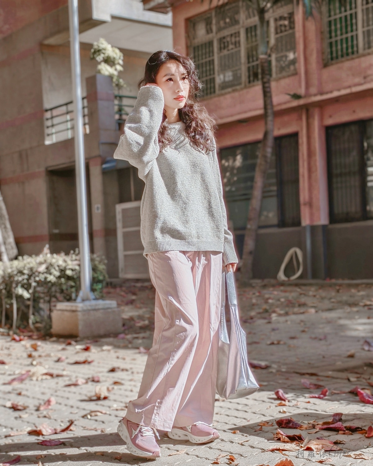 Diadora評價|足弓支撐運動鞋分享 久走不累鞋子推薦 城市光影時尚運動鞋實穿心得 - 第19張圖 Diadora評價|足弓支撐運動鞋分享 久走不累鞋子推薦 城市光影時尚運動鞋實穿心得