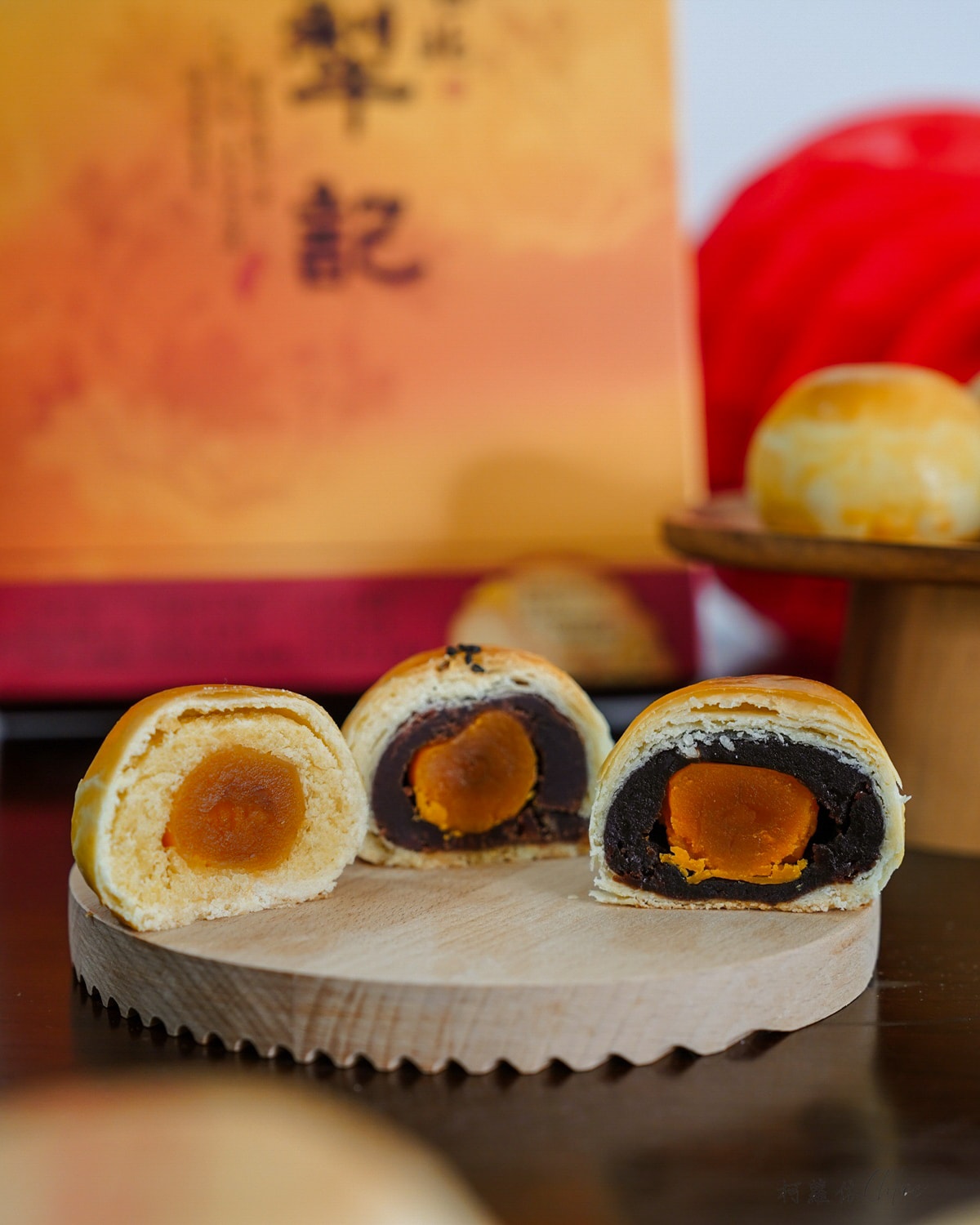 年節禮盒必買推薦｜台北犁記綠豆椪 蛋黃酥 鳳凰鯉魚開箱心得 只有台北有的經典伴手禮