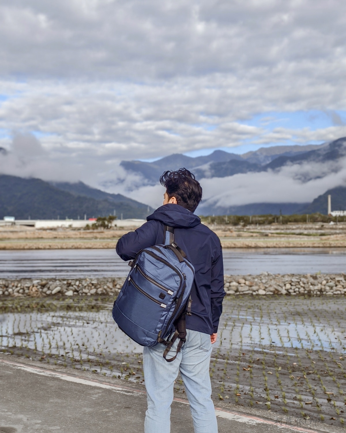 輕旅行後背包推薦｜Travel Blue 藍旅Journey 經典款 爸爸包媽媽包都適合