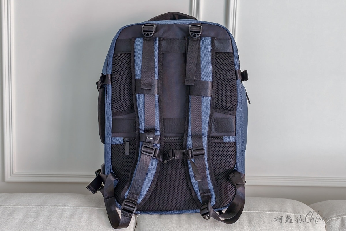 輕旅行後背包推薦|Travel Blue 藍旅Journey 經典款 爸爸包媽媽包都適合 - 第4張圖 輕旅行後背包推薦|Travel Blue 藍旅Journey 經典款 爸爸包媽媽包都適合