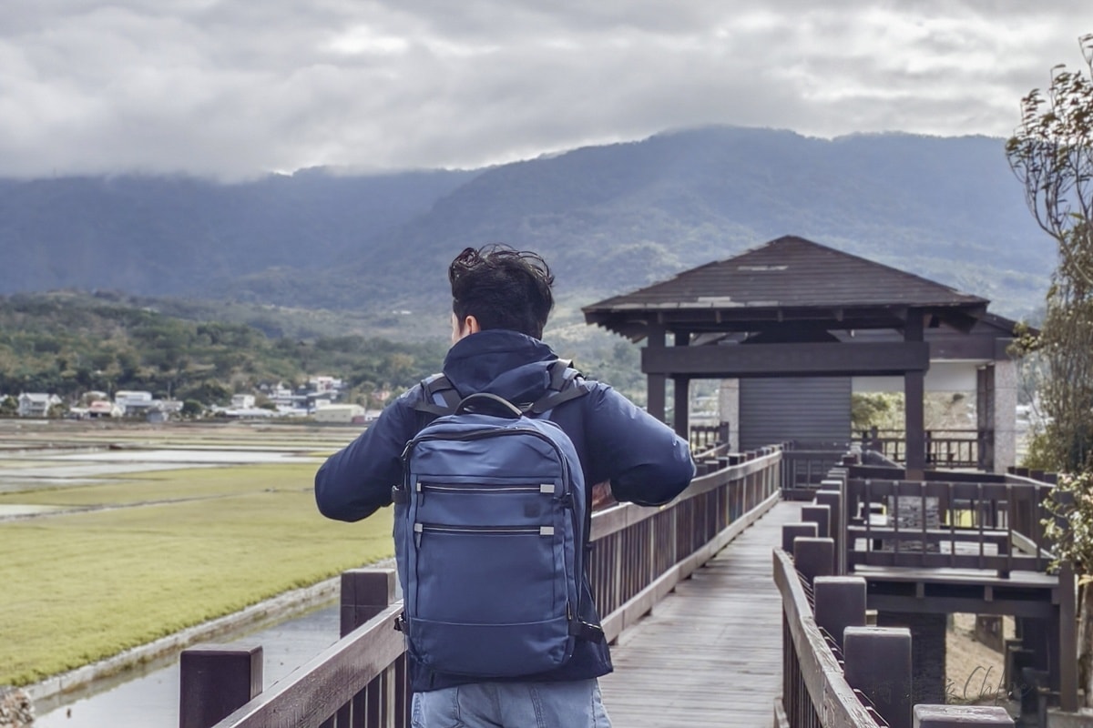 輕旅行後背包推薦|Travel Blue 藍旅Journey 經典款 爸爸包媽媽包都適合 - 第3張圖 輕旅行後背包推薦|Travel Blue 藍旅Journey 經典款 爸爸包媽媽包都適合