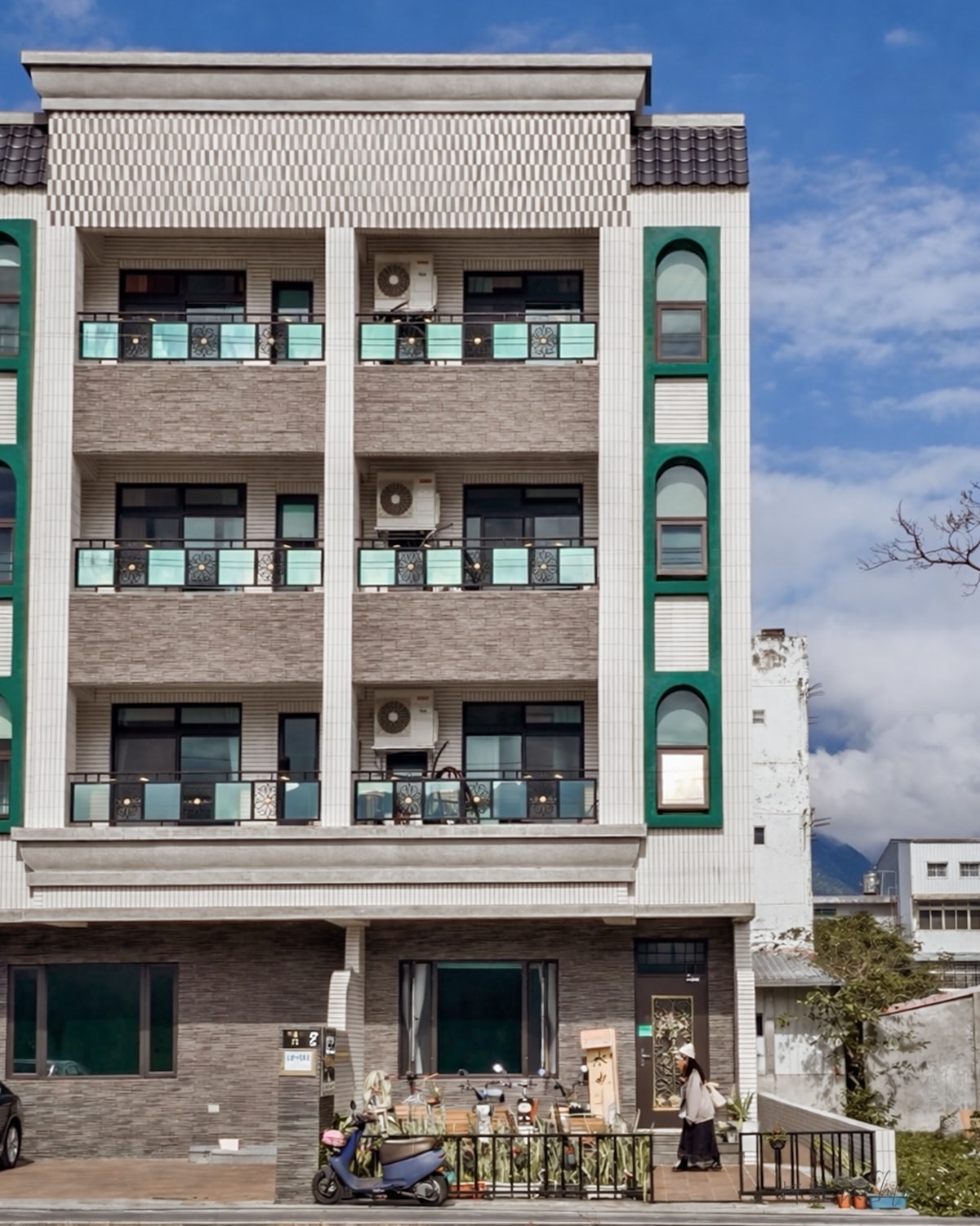 台東池上民宿｜水也上居House 親子友善四人房開箱  田野山景盡收眼底 電梯質感住宿推薦