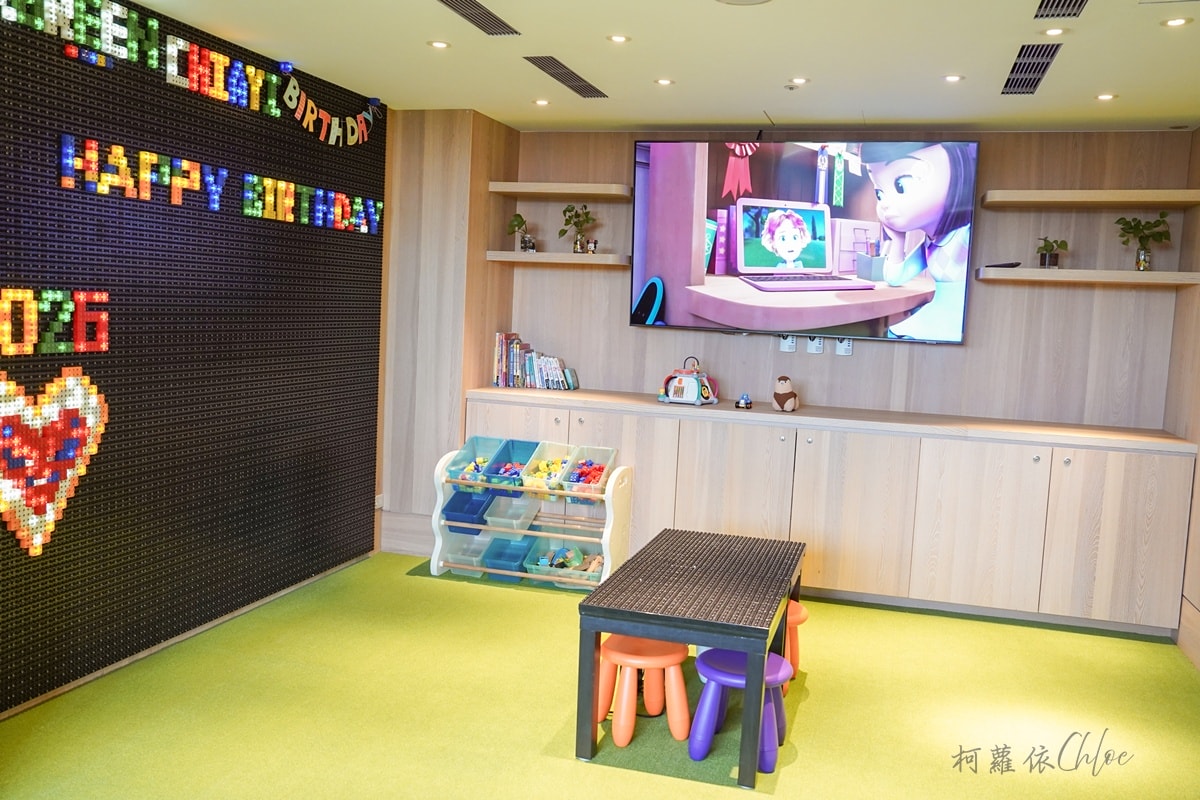 嘉義親子住宿推薦｜長榮文苑酒店住宿心得 親子設施 家庭房開箱 梅問屋春節伴手禮一次收藏