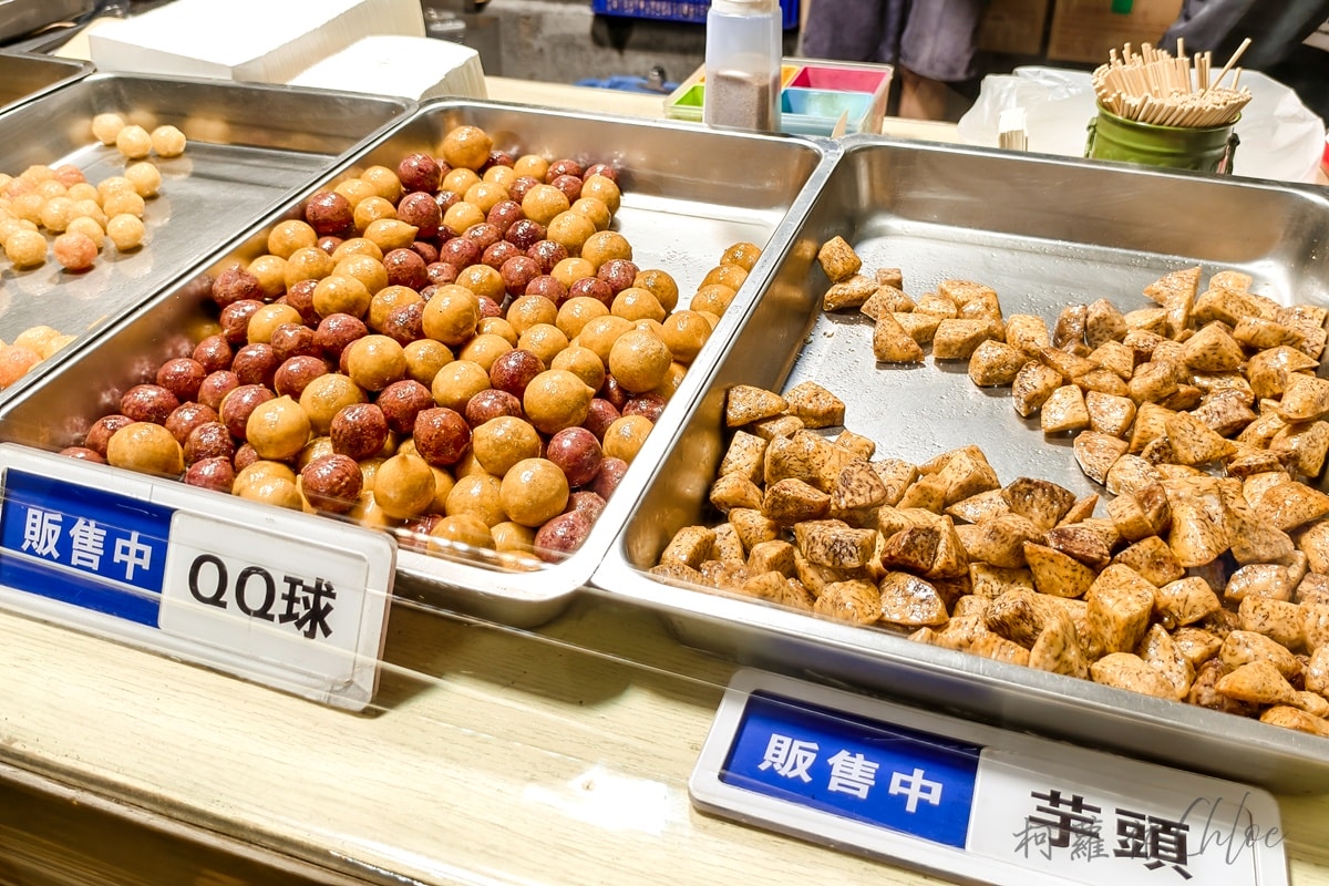 台南在地人夜市｜武聖夜市 從學生時代逛到現在 熱鬧美食天堂 必吃必玩攤位推薦