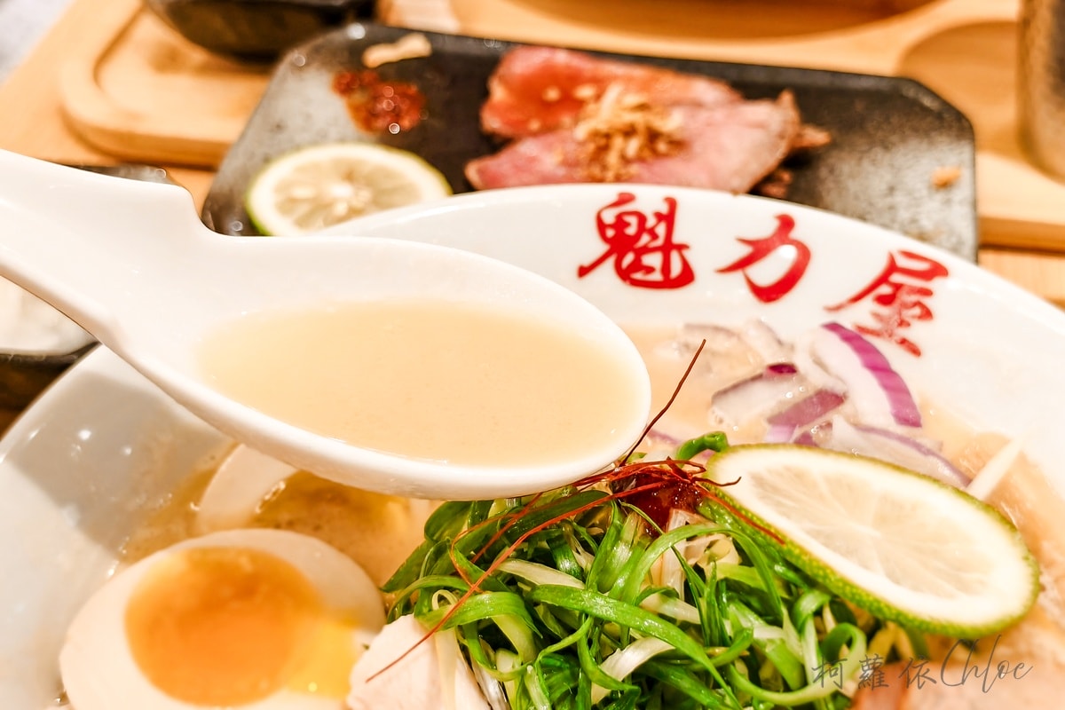 台南新光三越小北門美食｜魁力屋拉麵必吃推薦 雞白湯醬油拉麵濃郁不膩 附菜單