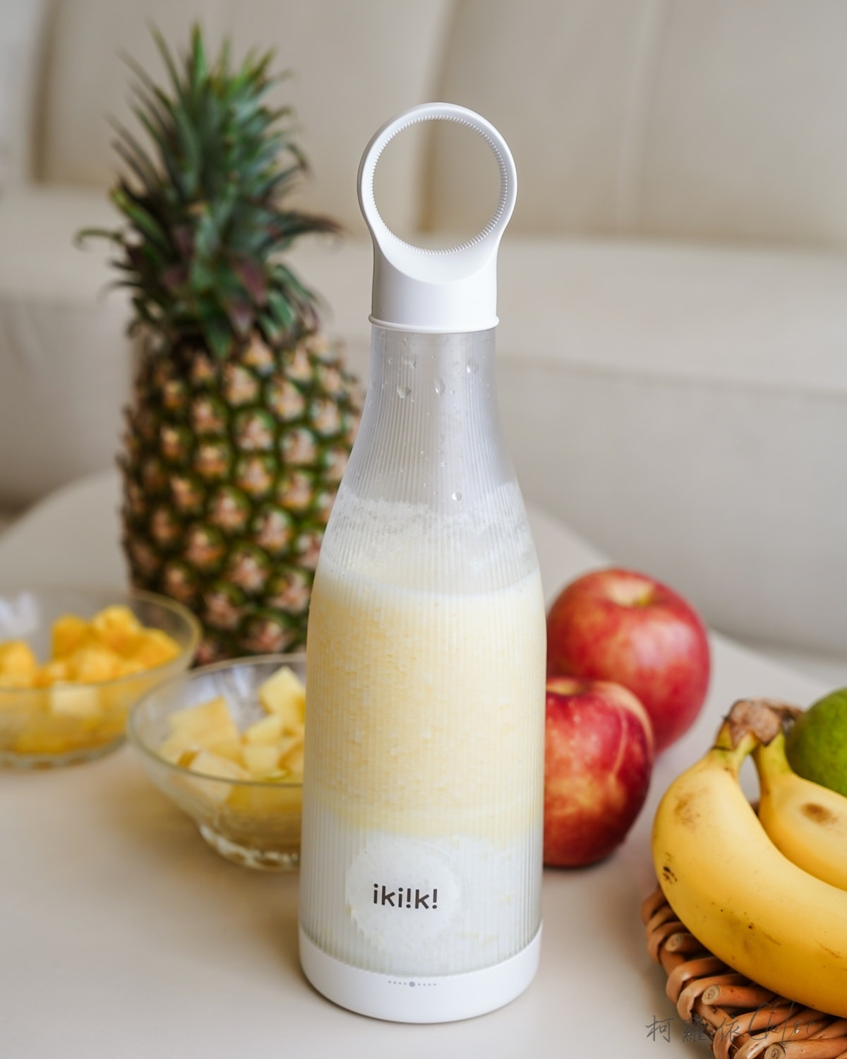 果汁機推薦｜ikiiki伊崎 USB隨行果汁機開箱 3款超簡單日常果汁飲食譜
