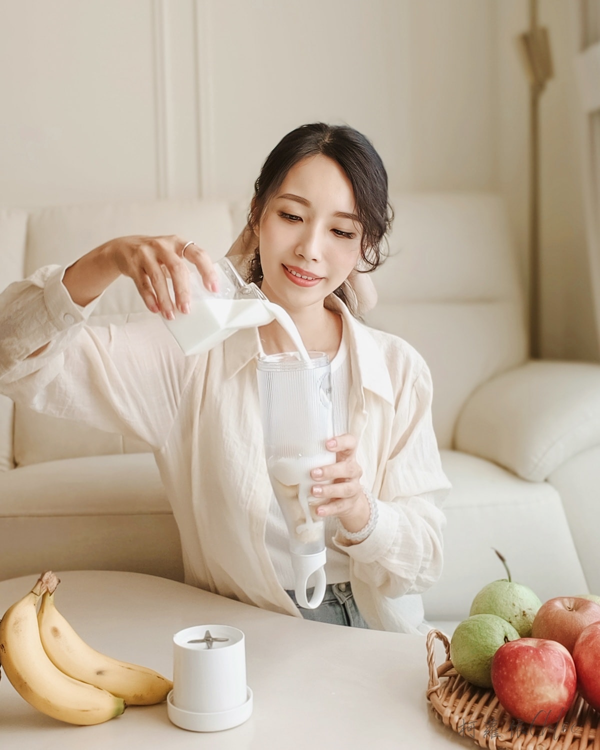 果汁機推薦｜ikiiki伊崎 USB隨行果汁機開箱 3款超簡單日常果汁飲食譜