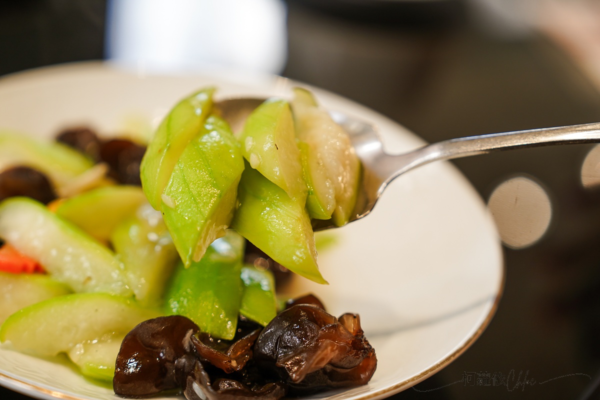 高雄港式料理｜漢來美食 常粵 巨蛋商圈港味家常菜餐廳 聚餐吃港點新選擇