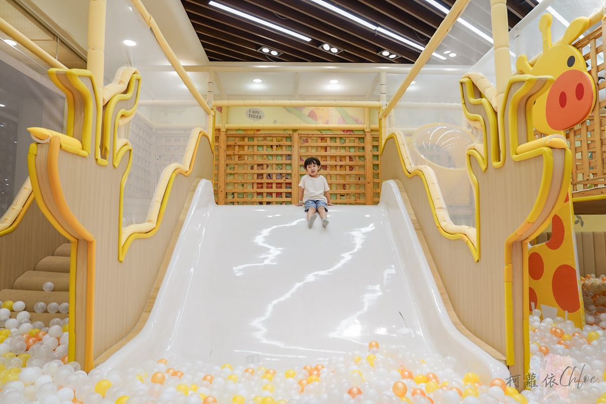 台中室內親子樂園推薦｜樂米樂園台中北歐館 600坪北歐風遊戲空間 暑假放電首選 晴雨天都好玩