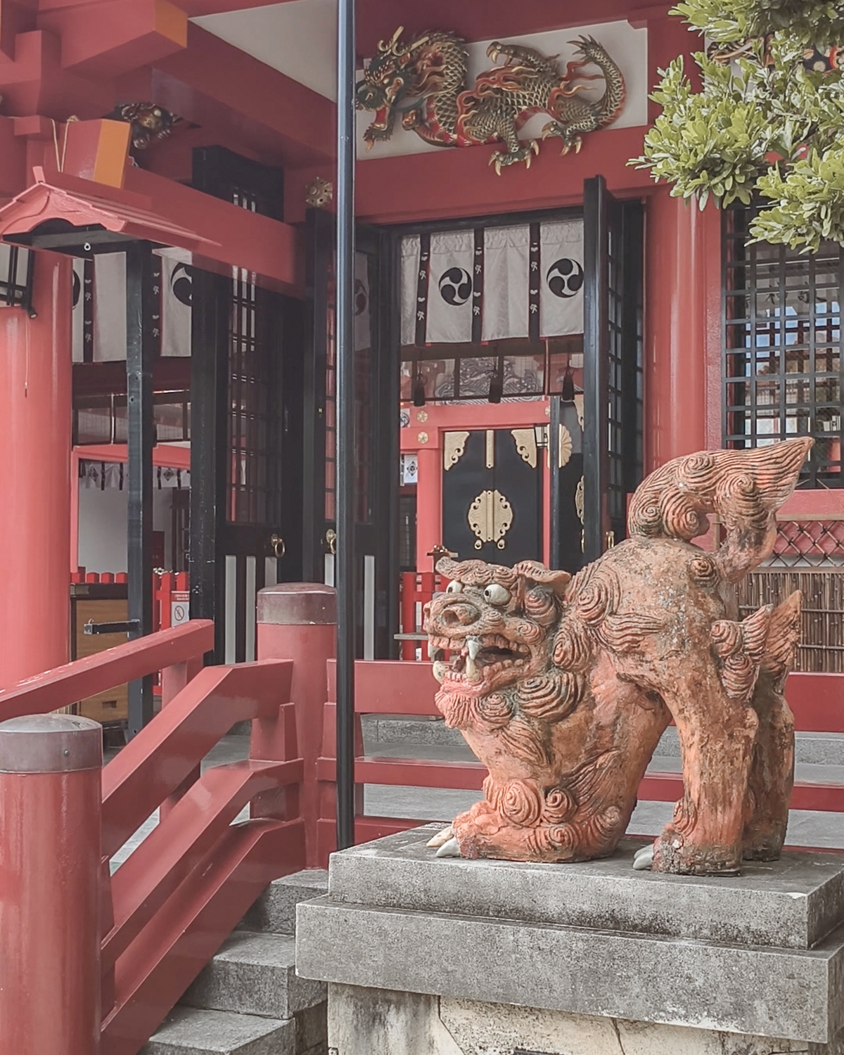麗星郵輪沖繩自由行｜波上宮散步參拜去 從港口搭Uber抵達超方便 超可愛書包御守必買