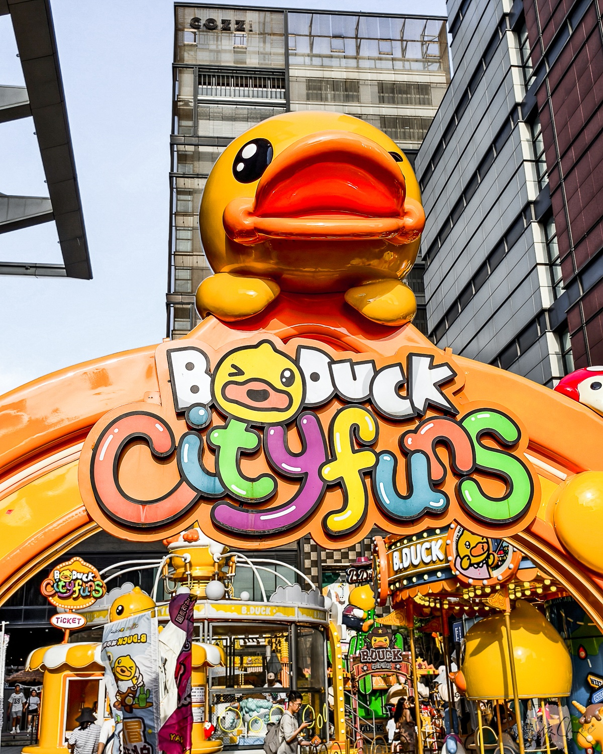 台南親子景點｜B.Duck城市樂園台南站 新光三越新天地親子遊樂園 票價 六大設施一次看9/13止